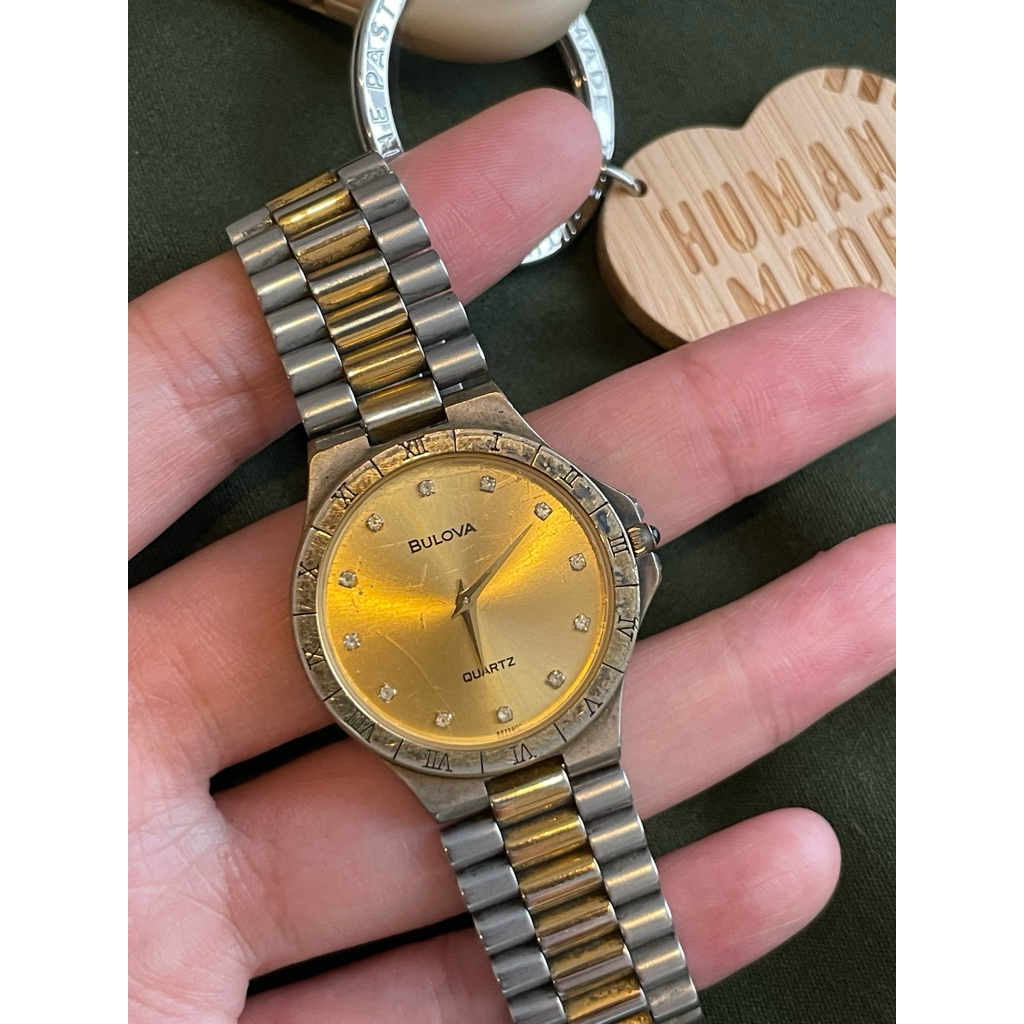🟡👑 Bulova Quartz Vintage 1980s–1990s