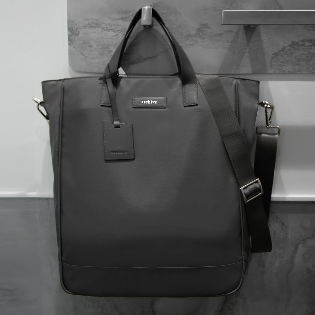 Archive Hoxton Nylon Tote (Grey/Grey)