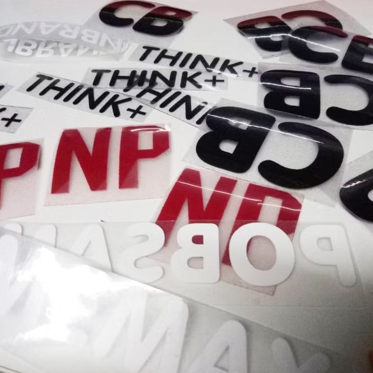 ตัวรีดกำมะหยี่ ติดเสื้อ ติดแมส [1ชิ้น=1อักษร] สามารถสั่งเป็นข้อความ ทำให้รีดง่าย