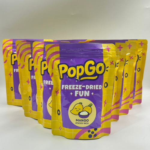 PopGo Freeze-Dried Fun รสข้าวเหนียวมะม่วงฟรีซดราย ขนาด 35 กรัม 10 ซอง