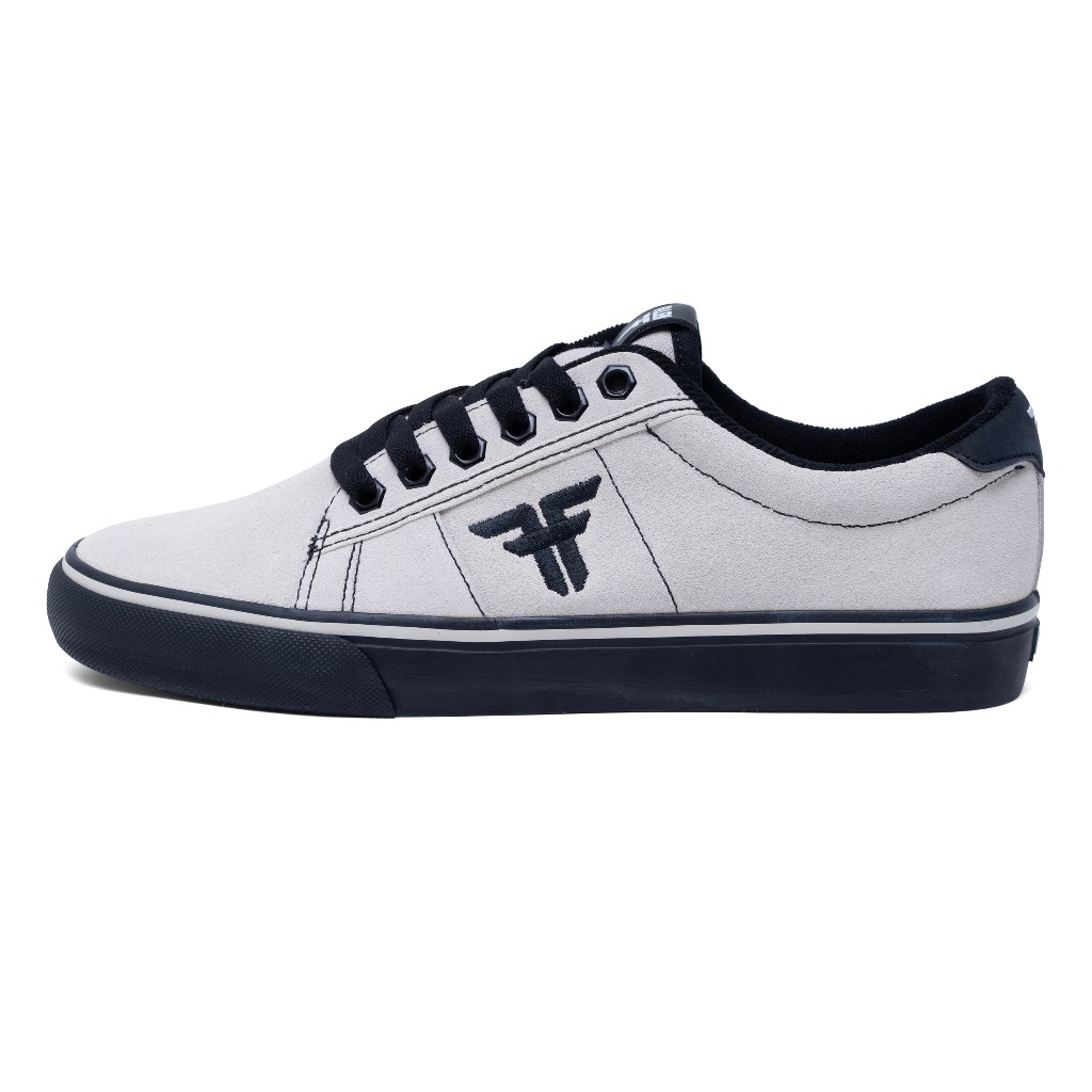 รองเท้า ยี่ห้อFALLEN รุ่นBOMBER สี BEIGE/BLACK - VULC