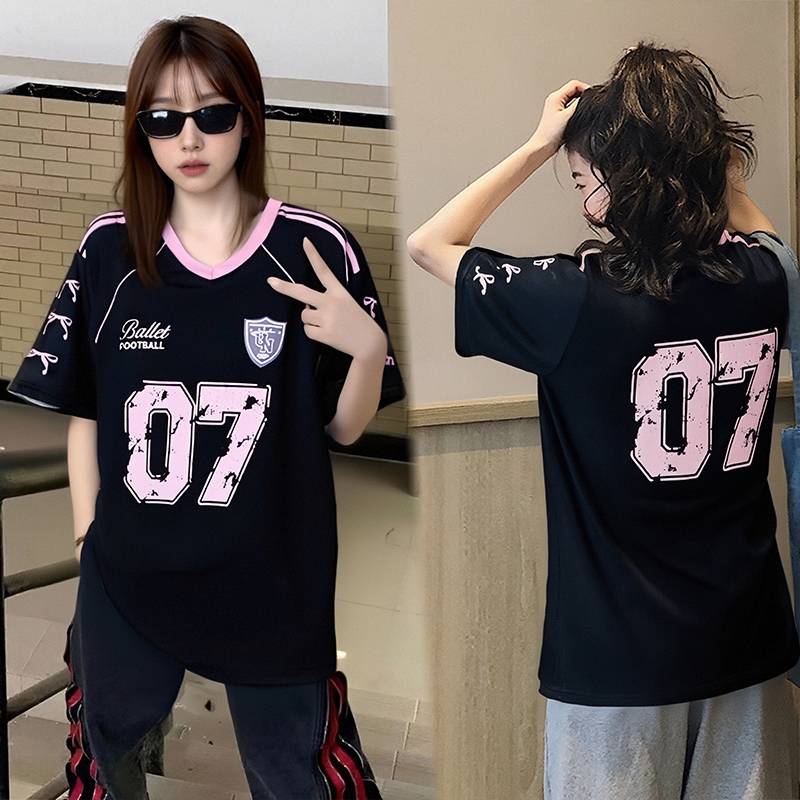 เสื้อบาสเกตบอลผู้หญิง oversize เสื้อผ้าสาวอวบไซส์ใหญ่ ทรงหลวมสไตล์เกาหลี เสื้อยืดกีฬาแฟชั่นมาใหม่ สกรีนเเบบวินเเทจฮิปฮอป