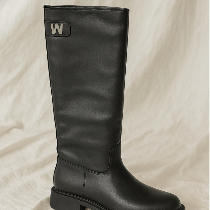 Kimberley  Leather Boots | รองเท้าบู๊ทหนังวัวแท้ ทรงตรงผู้หญิง ยาวเรียวหรูหรา ใส่อุ่น ใส่เที่ยว ใส่เดินทางต่างประเทศ - รูปที่ 2