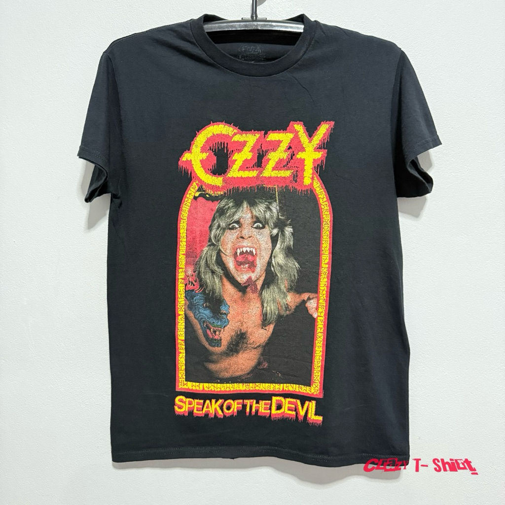 เสื้อวง Ozzy Osbourne •Speak Of The Devil แท้จากกระสอบมือสอง