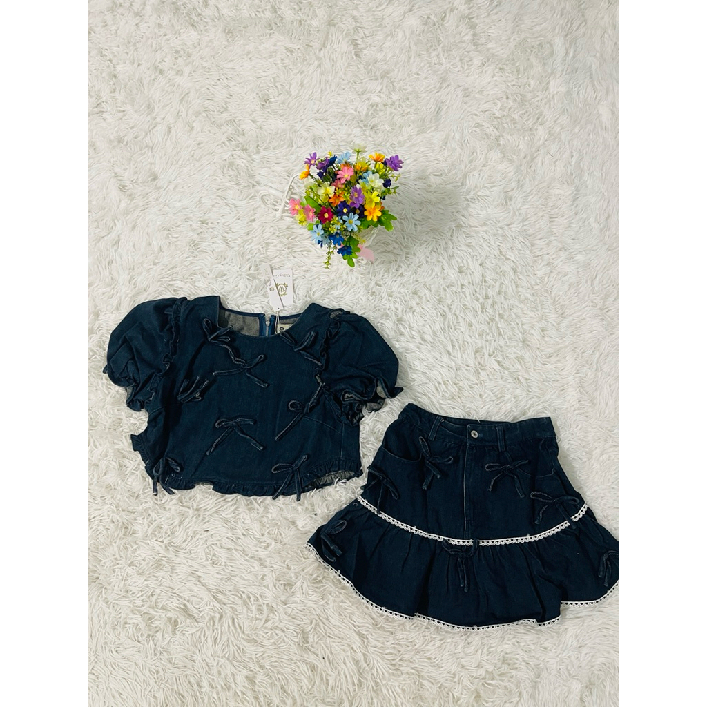 #valleygirlมือ1🌈สินค้าพร้อมส่ง🌈เซต2ชิ้นยีนส์แต่งโบว์ทั้งชุดเสื้อซิปหลัง+กระโปรงซับกางเกงด้านในsize:S