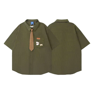 เสื้อเชิ้ตแขนสั้นสีเขียวเข้ม ผ้าวาฟเฟิล แถมฟรี ! เน็คไท