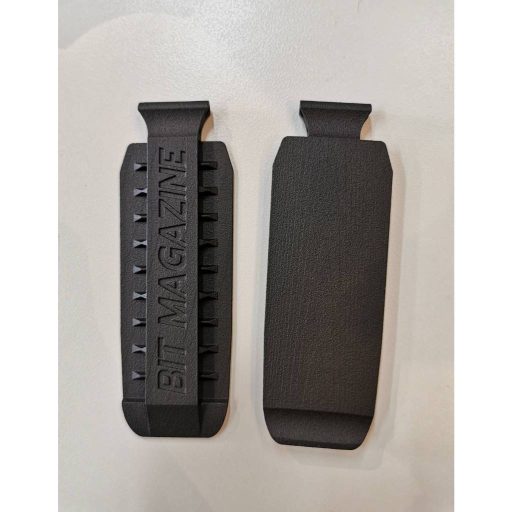 เคสใส่ ชุดหัวขันเกลียวของ Leatherman ของ HUMVEE'S HOUSE by Jeep Camping