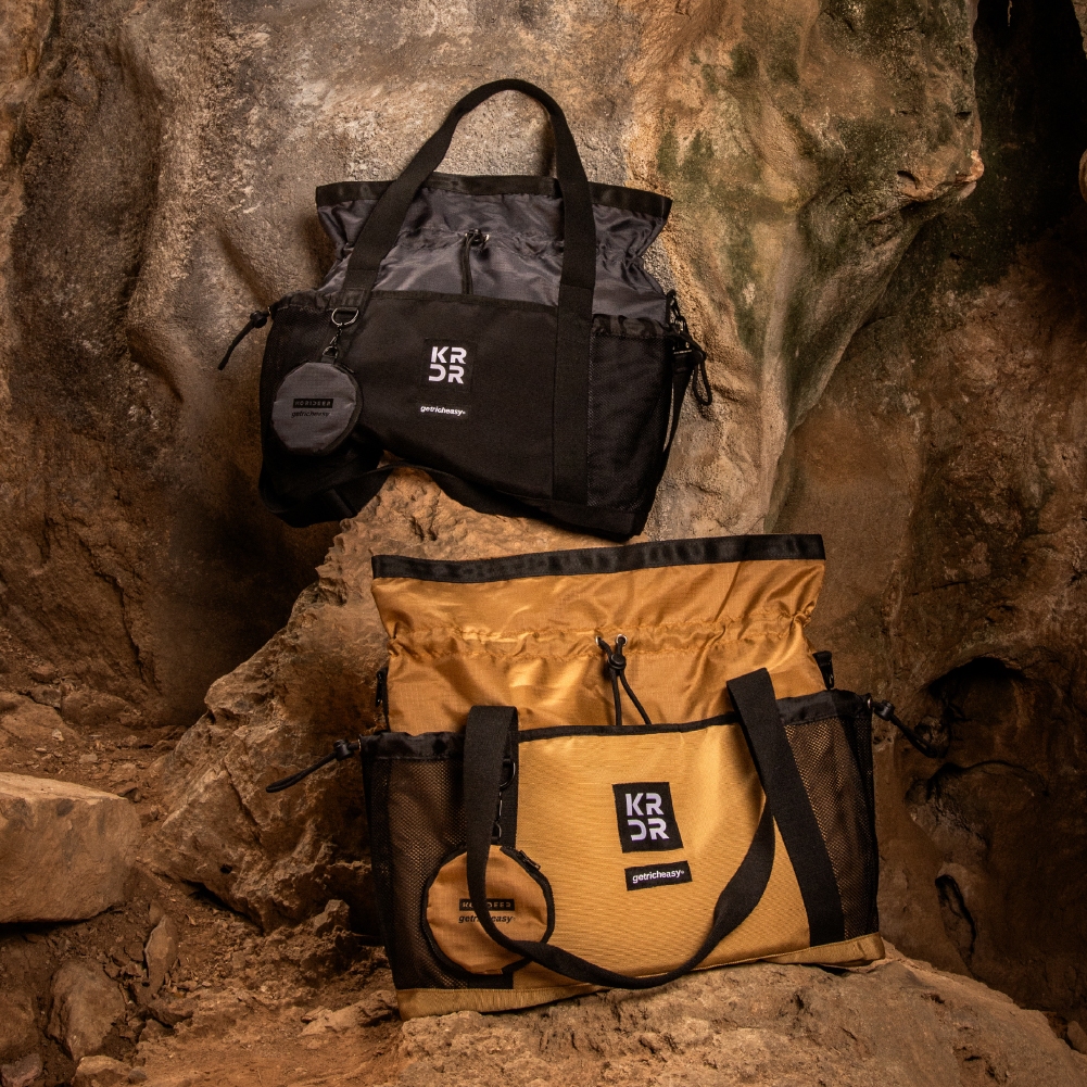 กระเป๋าสะพายข้าง Tactical Tote Bag - getricheasy × Korideer (ไม่รวมกระเป๋ากลม)