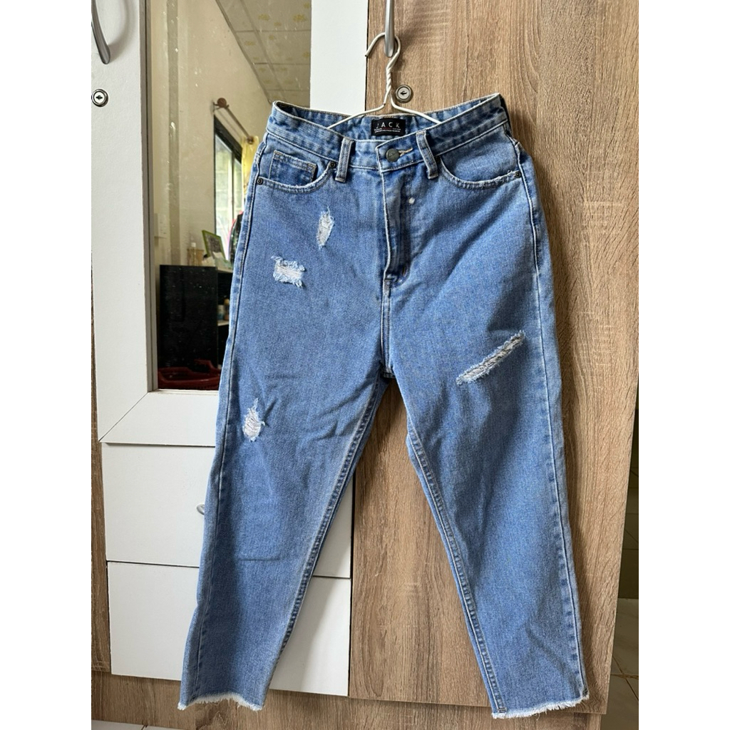 กางเกงยีนส์ jack russel แต่งขาดหน้า ผ้าหนานุ่ม