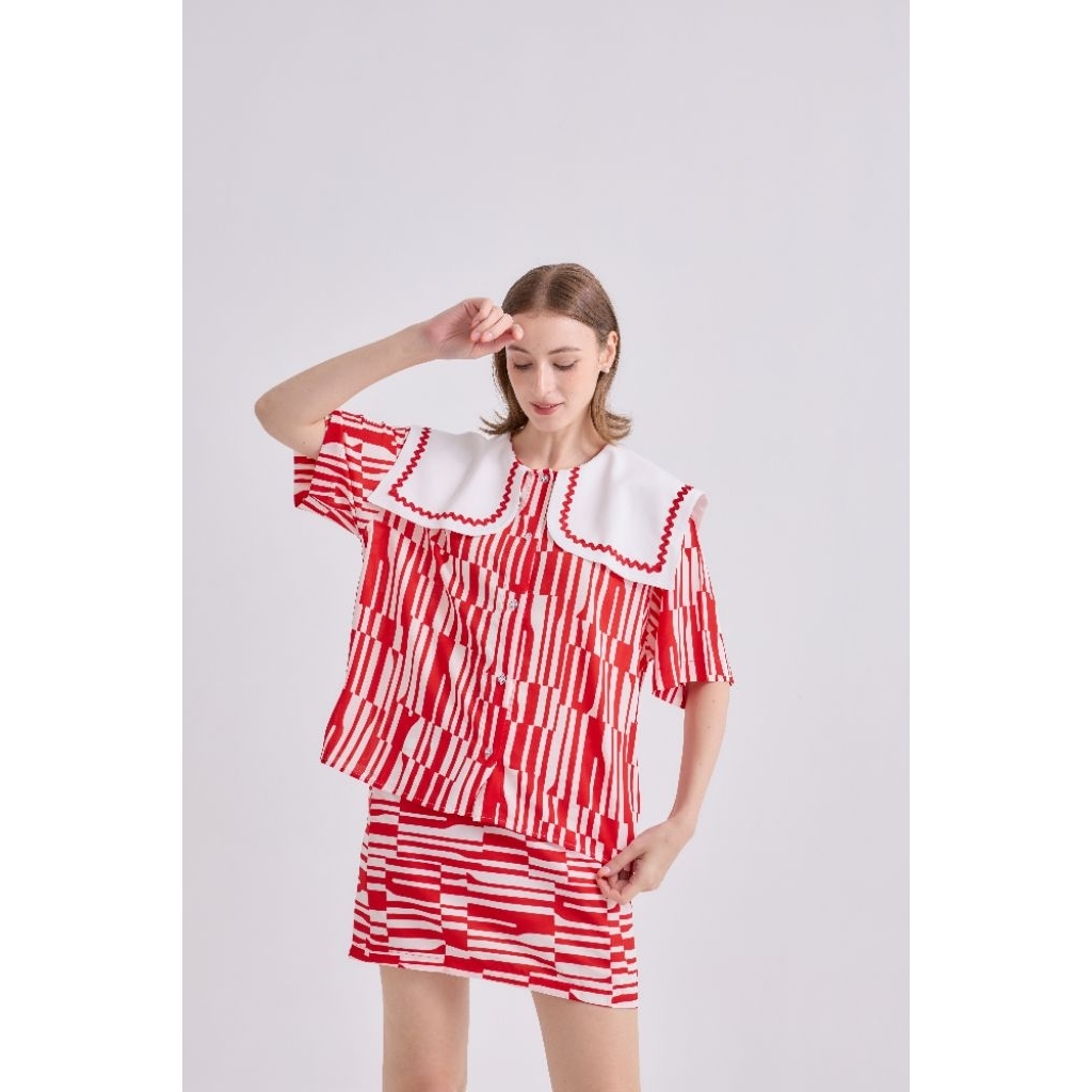 🔴SOUND LIKE A BELL 🔴 SODA RED - ลายเส้นแดง