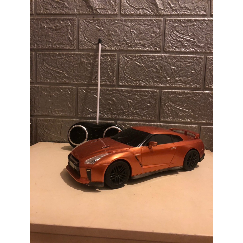 รถบังคับญี่ปุ่น มือ2 GTR35 สีส้ม