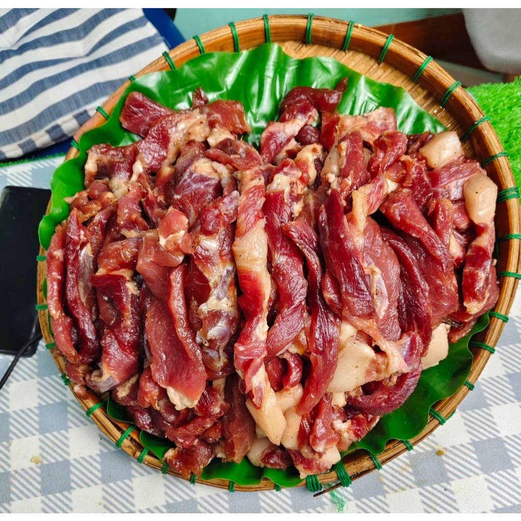 หมูสันติภาพ สันคอหมูแดดเดียว หมูแดดเดียว ไม่ใส่สี ไม่ใส่สาร