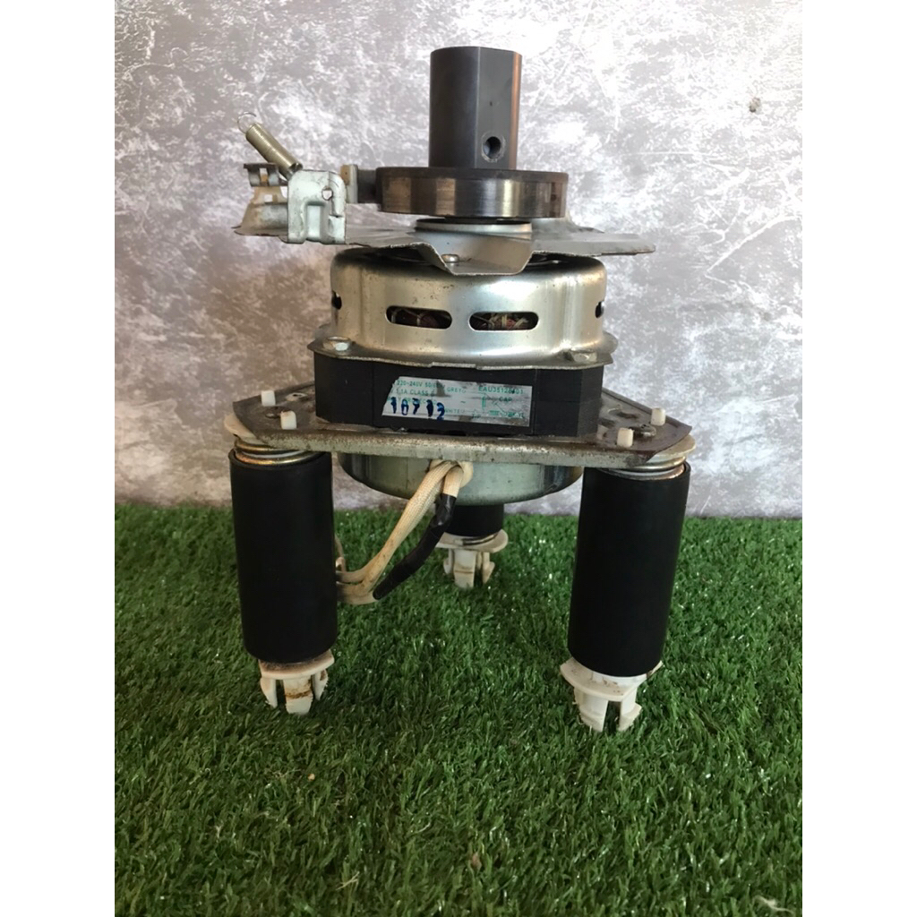 มอเตอร์ปั่นแห้งLG 11-13 kgมือสองสภาพดี