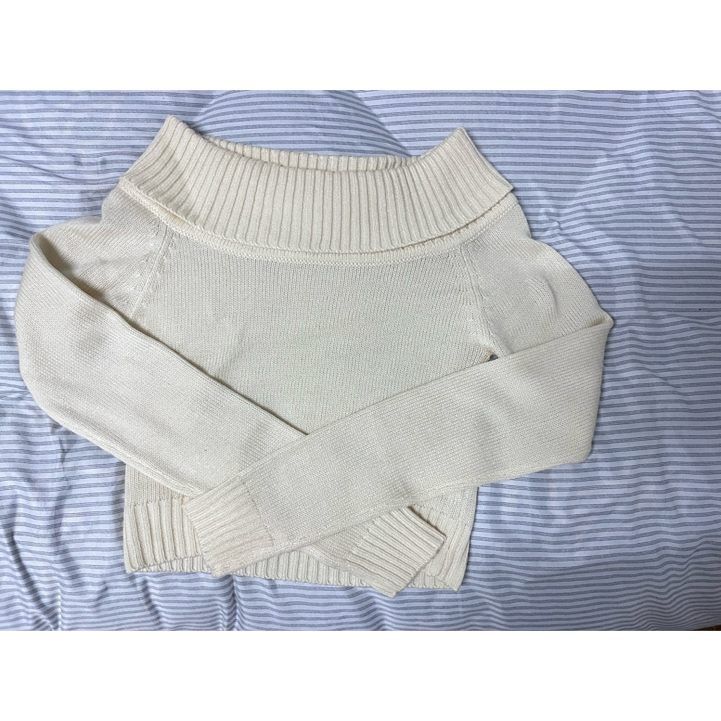 ส่งต่อ เสื้อเปิดไหล่ Kiddi.s