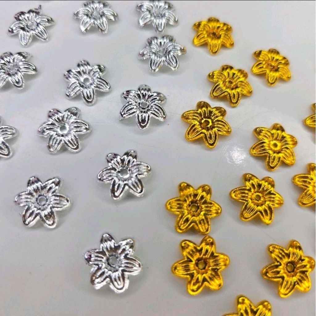 พิกุล สีเงิน สีทอง จำนวน 200 ชิ้น