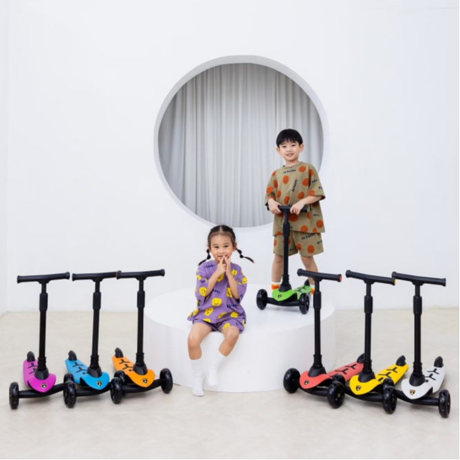 (จำกัด 1 ชิ้นต่อ 1 คำสั่งซื้อ) kinkinkids lamborghini scooter (kickboard) สกู๊ตเตอร์ลัมโบร์กินี