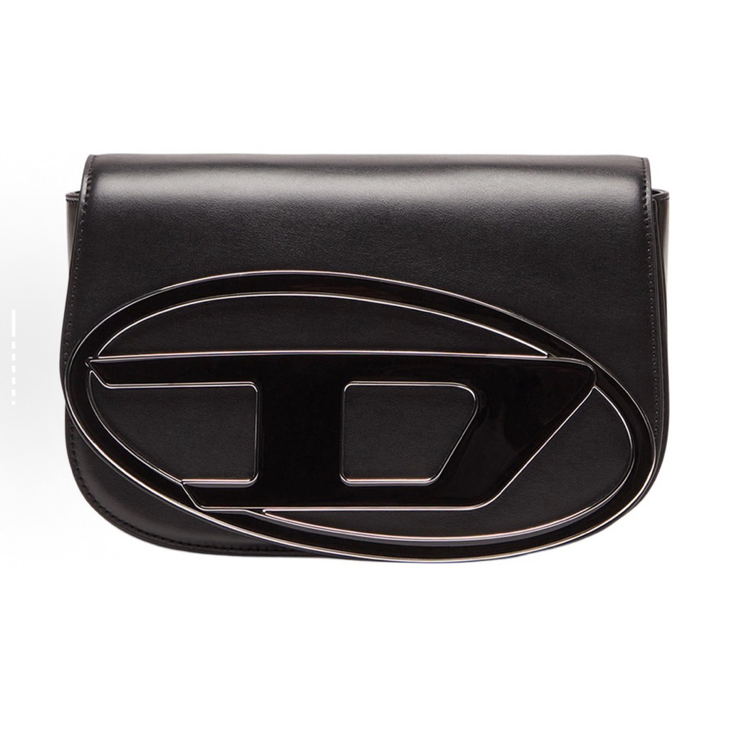 กระเป๋า DIESEL M สีดำ ทำจากหนังวัว