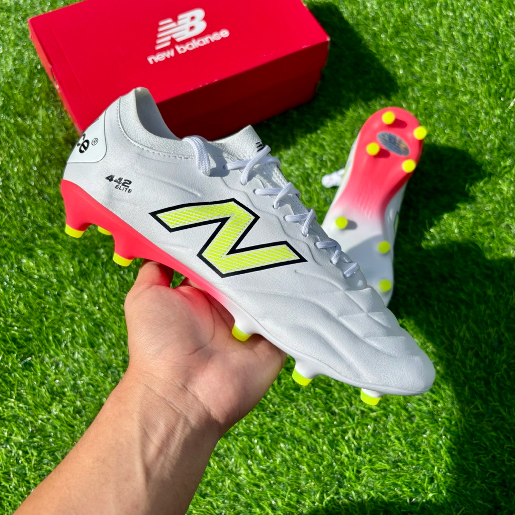New Balance 442 V2 Elite FG มือหนึ่ง ครบกล่อง