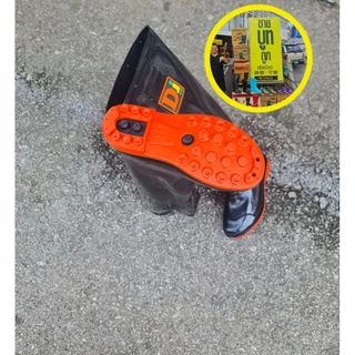 บูทยาวดำพื้นส้มปุ่มยึดเกาะไม่ลื่นราคาถูก พื้นสูง 1 ซม. ยาว 19 นิ้ว ตราDI