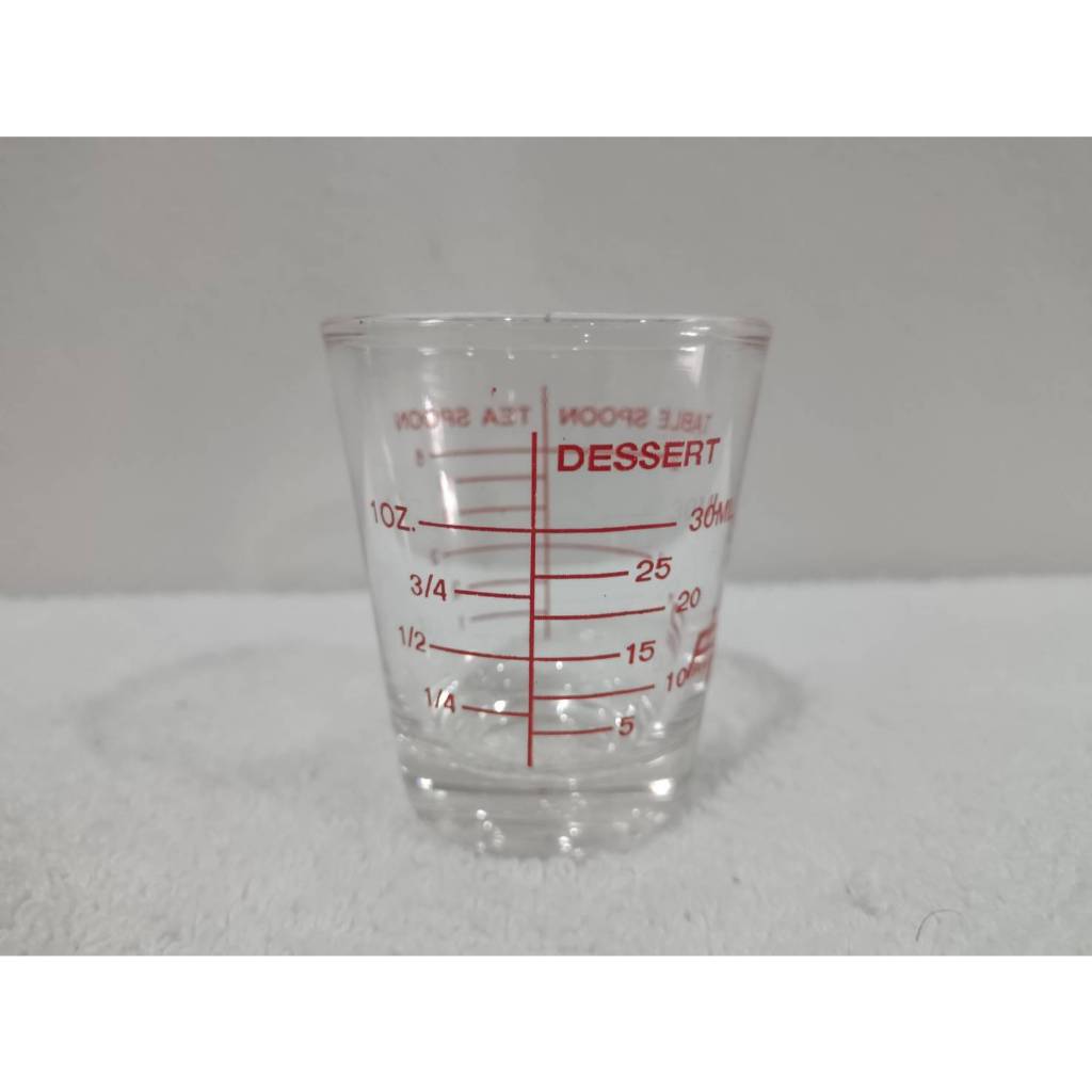 *1ใบ* LG lucky glass แก้วกินยา แก้วรินยา แก้วตวงน้ำ แก้วตวงยา 30 มล.   1 oz.