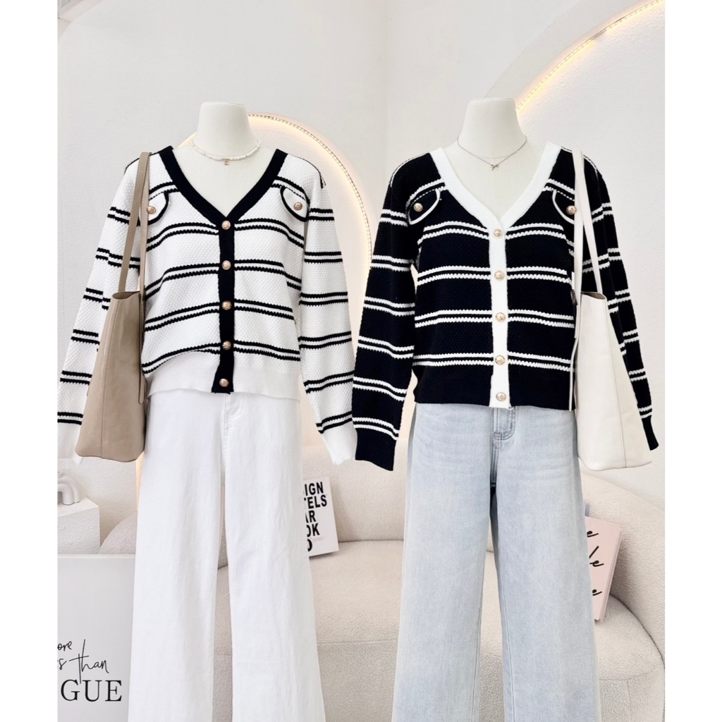 WAYA เสื้อคาดิแกนไหมพรม คอวี ลายทางขาว-ดำ