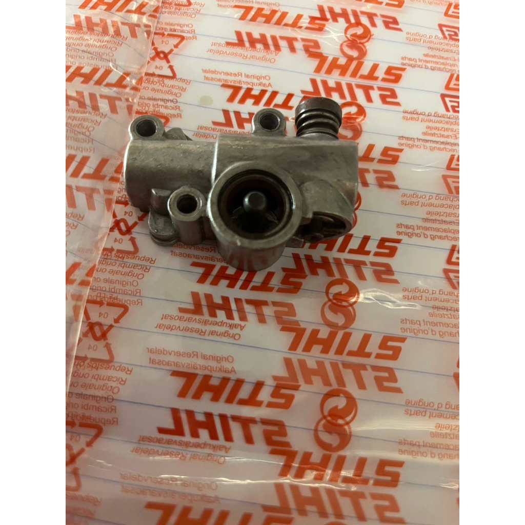 อะไหล่เลื่อยยนต์Stihl/รุ่นMS381/แท้100%ชุดปั้มน้ำมันเลื้ยงโซ่