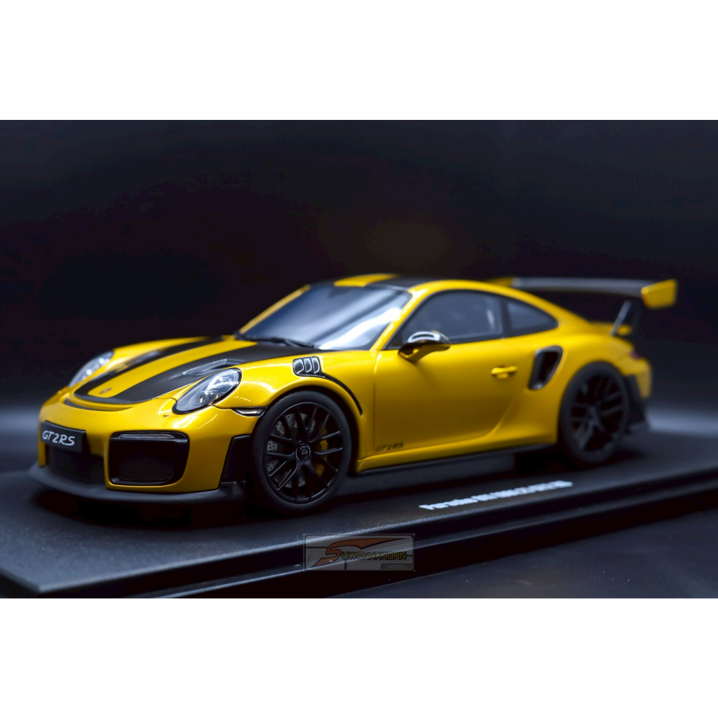 GT Spirit Porsche 911 (991.2) GT2 RS Gold
