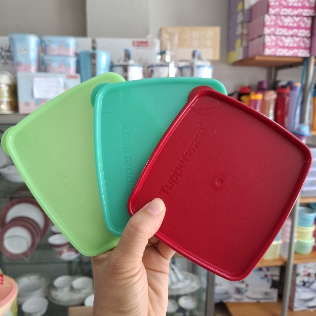 Tupperware ฝากล่องเหมันต์รหัส310(รหัสใหม่5550) (1ใบ) และเหมันต์สุขสันต์ 1459  ขอคละสี