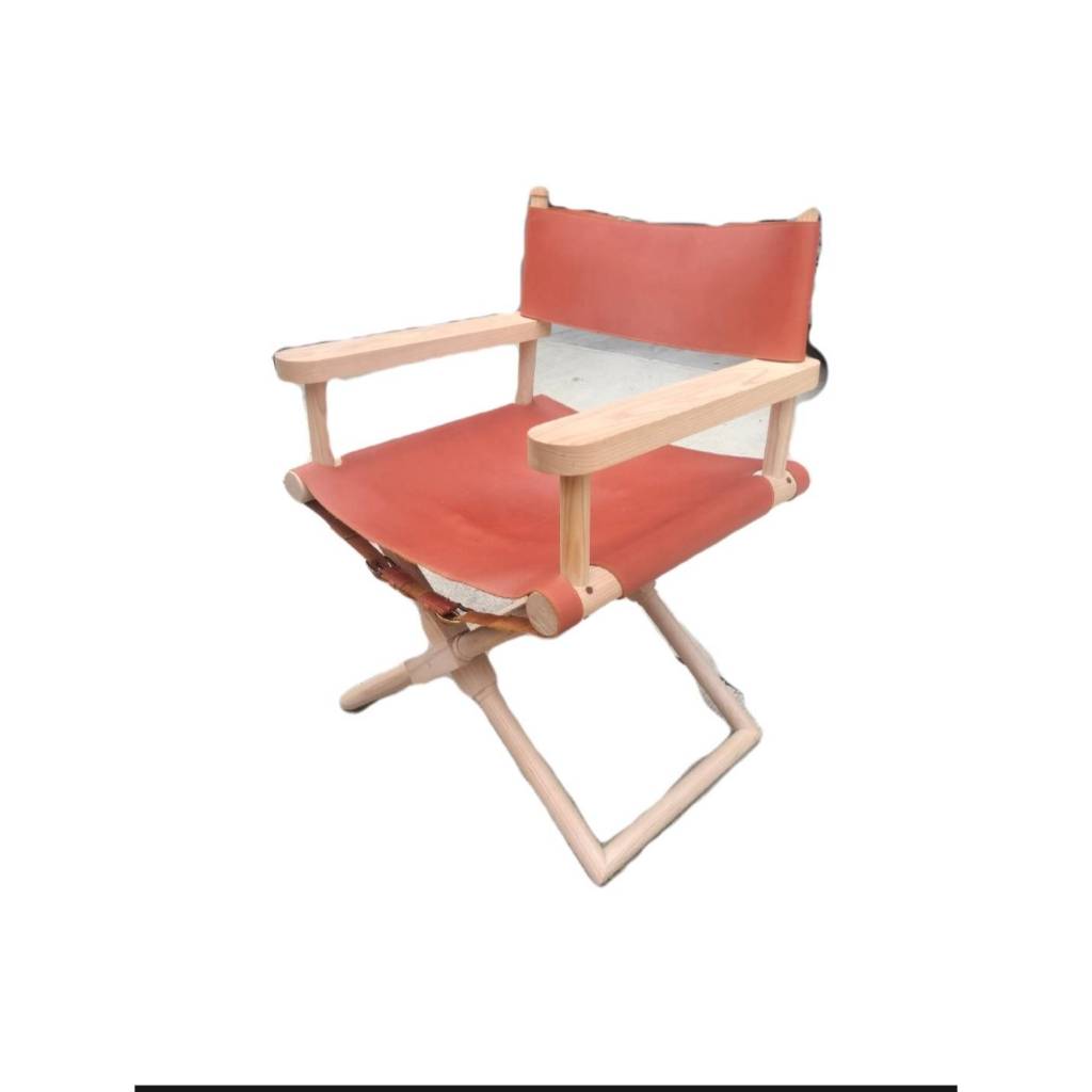 MODERN & LUXURY LOOK with Criss Cross Director Chair