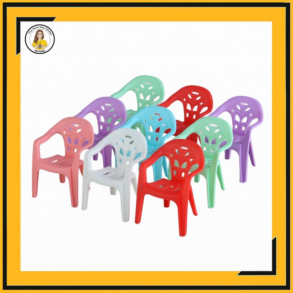 [สเกล 1:12] เก้าอี้พลาสติกจิ๋ว (เก้าอี้ร้านก๋วยเตี๋ยว) สำหรับจัดฉากร้านค้า บ้านตุ๊กตา | ร้านป้าพรของจิ๋ว