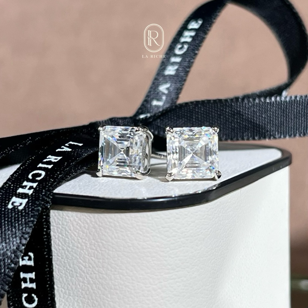 Novara Earrings (3ct)ต่างหูอัญมณีคุณภาพสูงเทียบเท่าเพชรแท้ (ไม่ใช่CZ)ตัวเรือนเงินแท้ พร้อมใบWarranty card