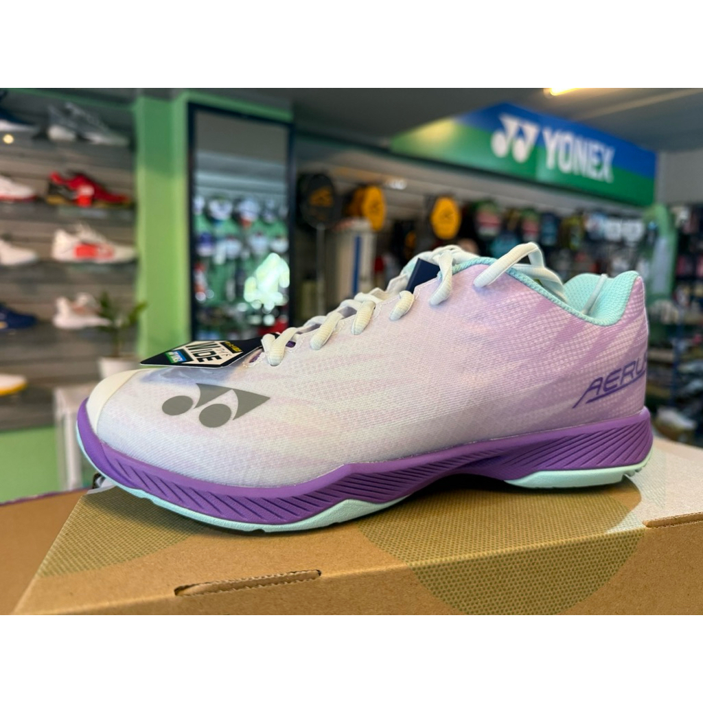 รองเท้าแบด Yonex Aerus Z (indigo)