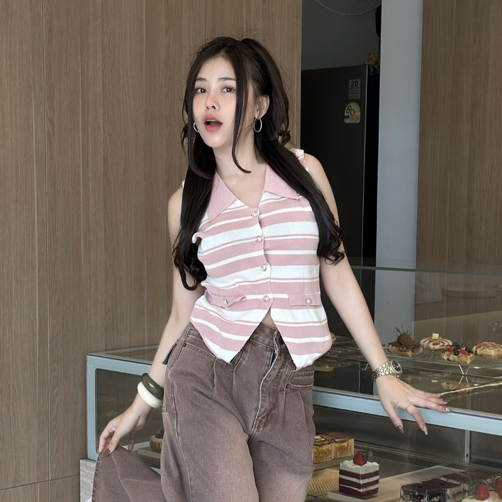 SpinnyHouse เสื้อกล้ามคอวี ทรงคอปกกระดุม แต่งกระดุมผ่าหน้า ผ้าไหมพรม สาวอวบใส่ได้ รุ่น เงินด่วน ราคา ถูกที่สุด ดีลบีเคเค แกลเลอรีภาพที่ 6