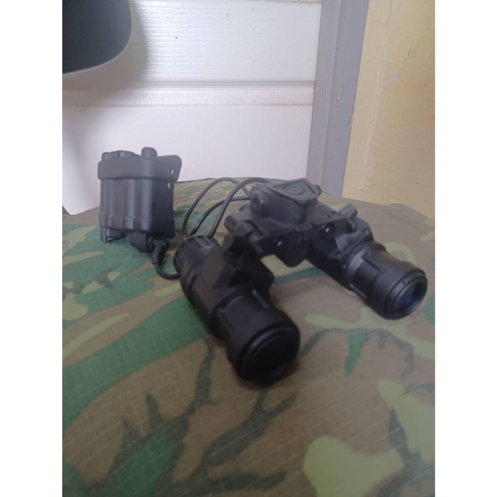 AN/PVS-31 NVG Goggles Dummy ไนท์ มือสอง Airsoft Cosplay มีแสงไฟ Dual Tube