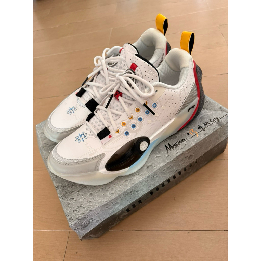 Lining Wade All City 13 มือสอง ใส่ครั้งเดียว ขายเพราะเล็กไป