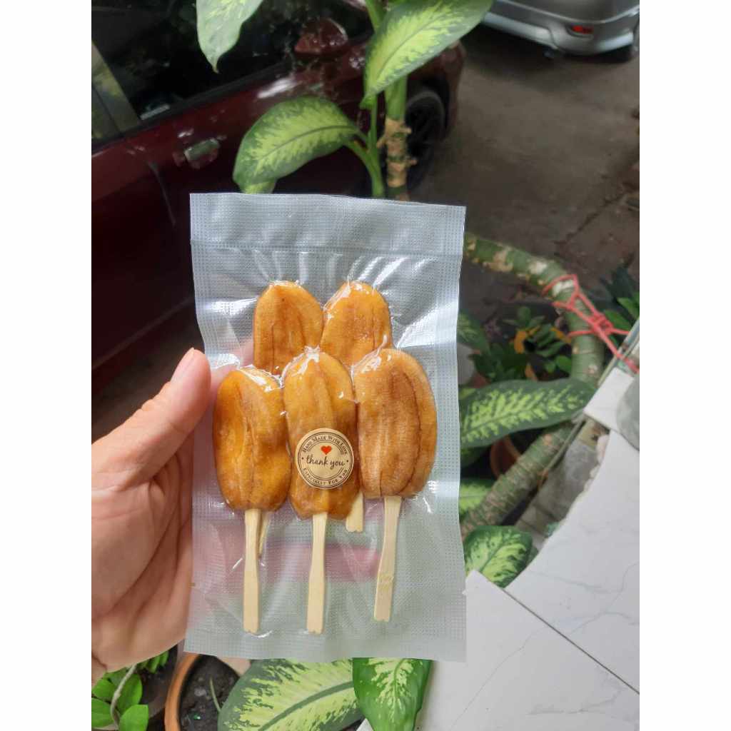 ขายส่ง 10 เเพ๊ก  กล้วยตากเสียบไม้เเพ๊กสูญญากาศ(ห่อละ 70-75 กรัม)  ( 4 ลูก)