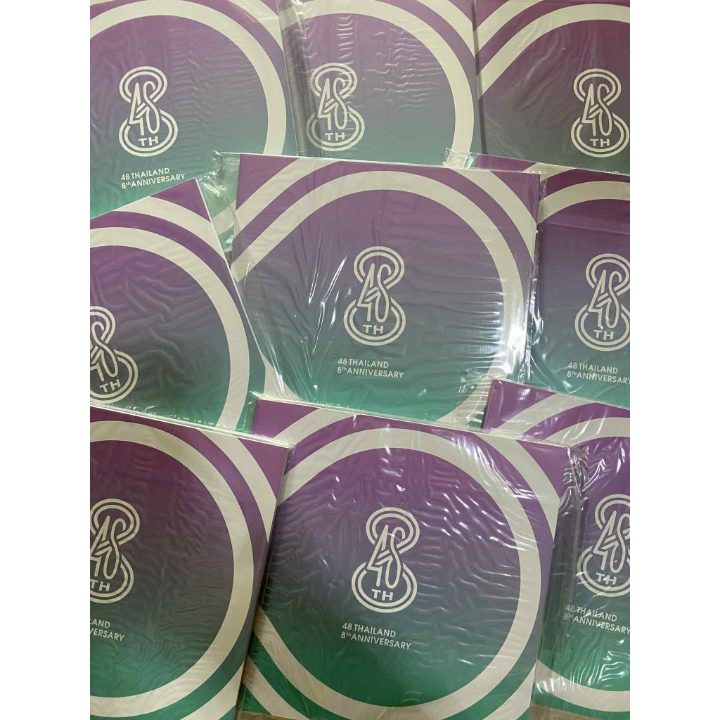 BNK48 หนังสือครบรอบ8ปี