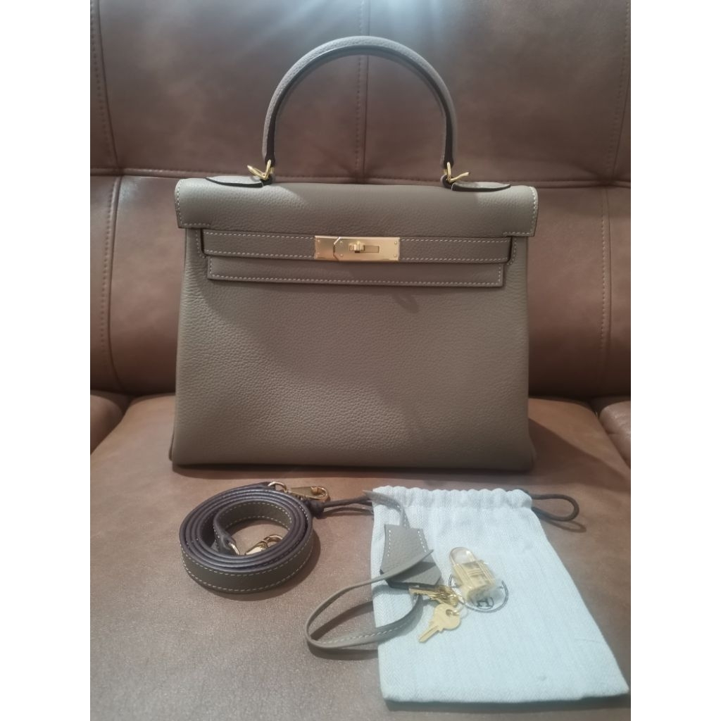 Hermes kelly 28 bag (อ่านรายละเอียด​ก่อนสั่งนะคะ)