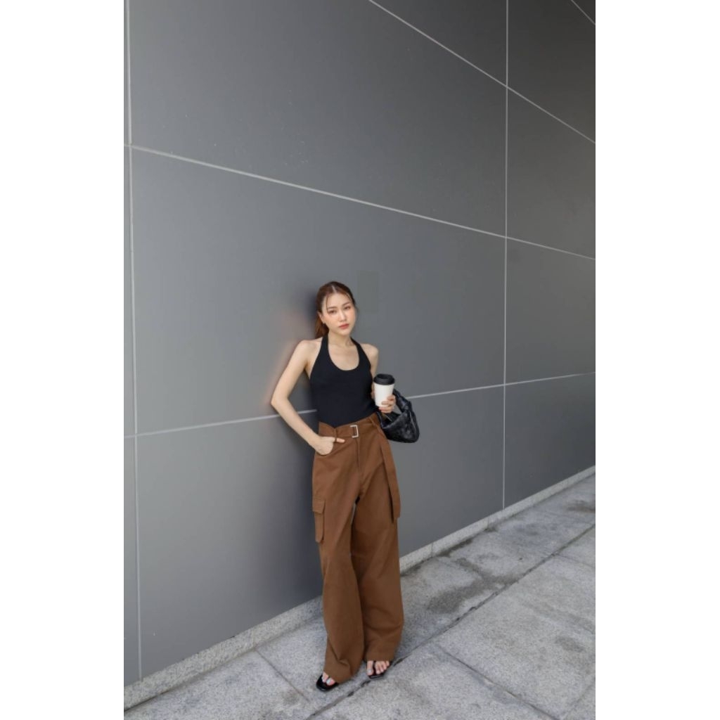 Glamclothes Bacon trousers  กางเกงขากว้างเอวสูง ทรงสวยมากกก ดีเทลกระเป๋าข้างทรงคาร์โก้ มีเข็มขัดผ้าในตัว