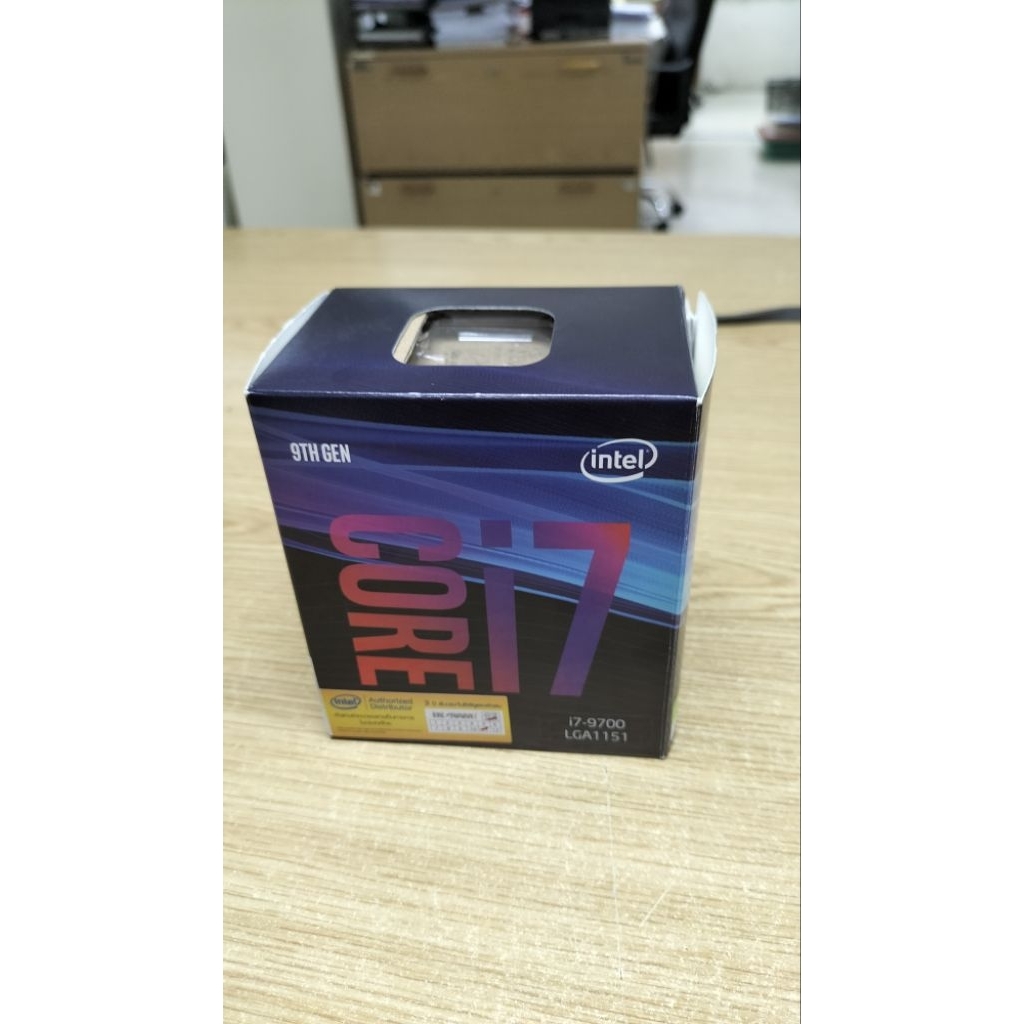 กล่องเปล่าใส่ CPU intel core i7 9700 socket 1151