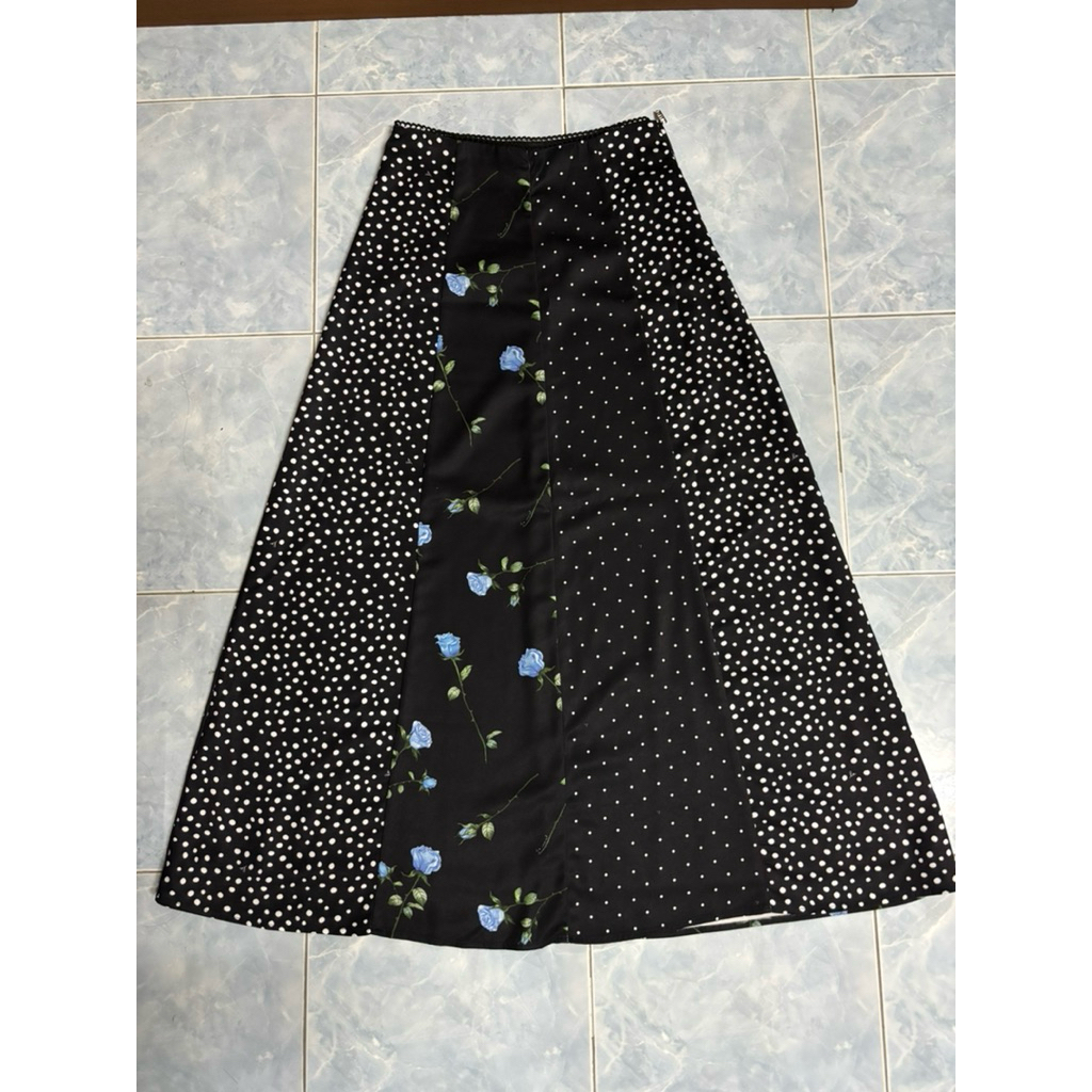 Lyn Around xs กระโปรง