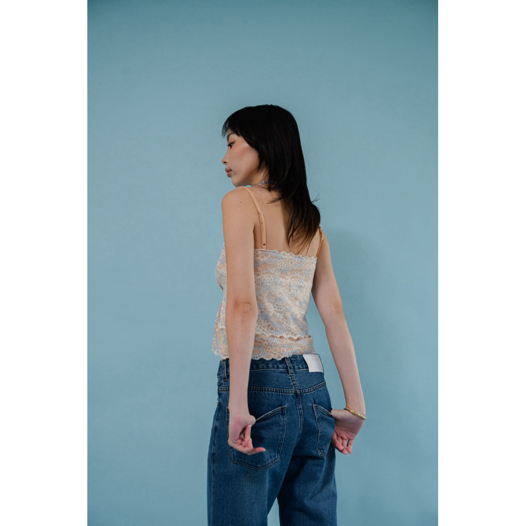 MIST OF RAIN - Nami Lace Top เสื้อสายเดี่ยวลูกไม้ 2 สี