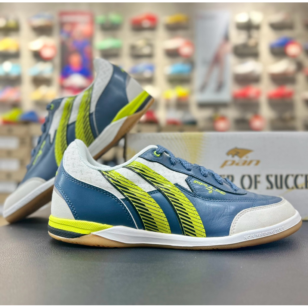 PAN IMPULSE 7 รองเท้าฟุตซอล (PF14R3)