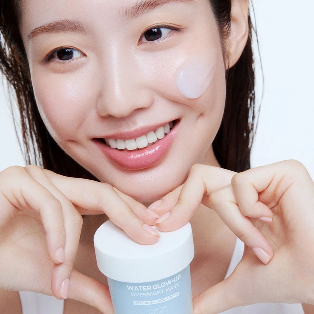 [สลีปปิ้งมาส์ก] SNP Water Glow-Up Overnight Mask 100 g./3.38 fl.oz.