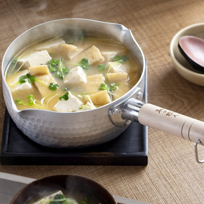 TANIGUCHI Metal Yukihira Pot Lightweight Cooking, Available in Gas and IH Compatible 16cm to 24cm Si