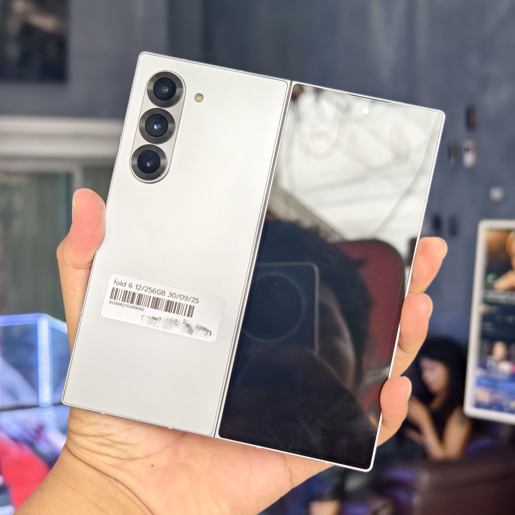 Samsung Z Fold 6 256GB สภาพสวยๆ ประกันถึง 30/09/68