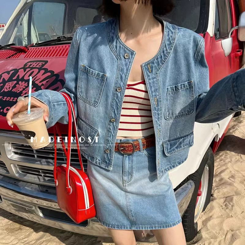 เสื้อแจ็คเก็ตยีนส์ครอปสำหรับผู้หญิง สไตล์เรโทรสำหรับใส่ทำงาน คอกลมแขนยาว สินค้าใหม่ประจำฤดูใบไม้ร่วง