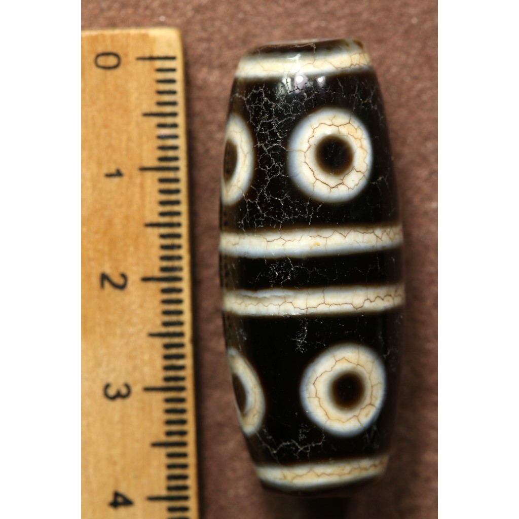 ลูกปัดโบราณ สวยมาก เม็ดขนาดใหญ่ ยาว 4 ซม. มีอายุหลายร้อยปี รหัส oct01-03