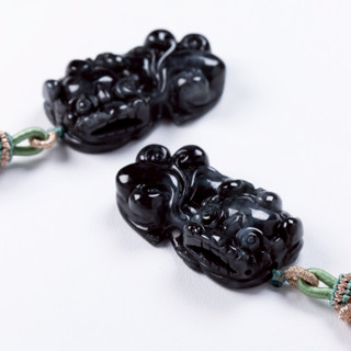 ที่ห้อยปี่เซียะหยกดำปนเทา (หยกพม่า)