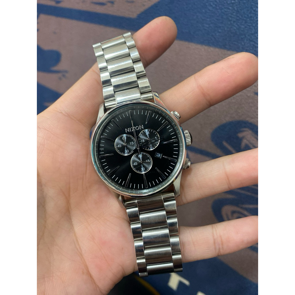 นาฬิกา Nixon Never Be Lateของแท้มือสองสภาพใหม่ครับ95% ขนาด45มิลรวมเม็ดมะยม